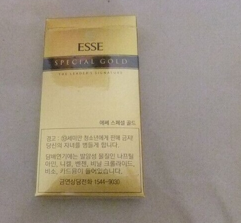 卡比龙齐名的香烟主题